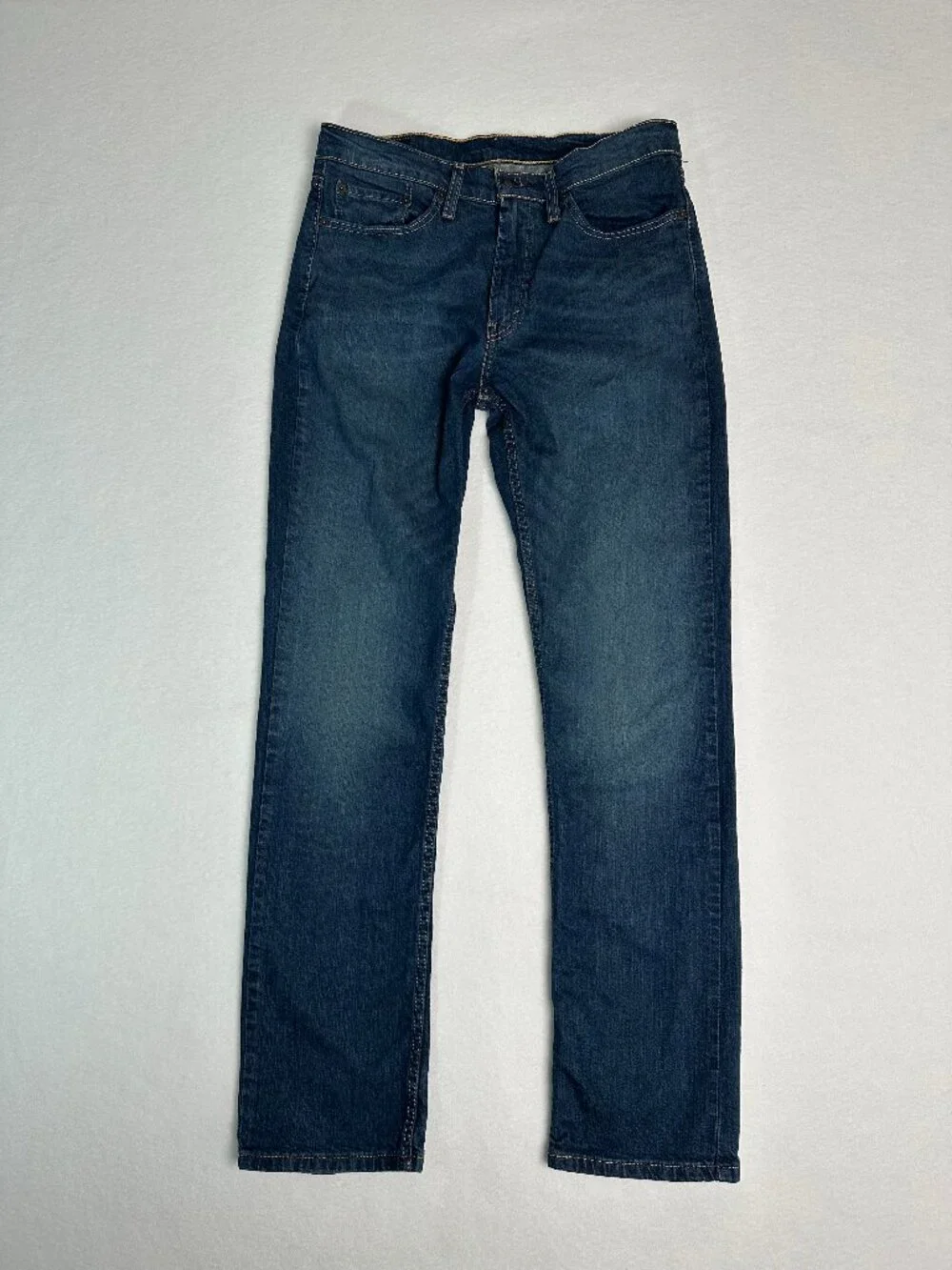 Levi’s 514 Classic Fit Straight Leg Jeans Dark Wash – Men’s 32x34